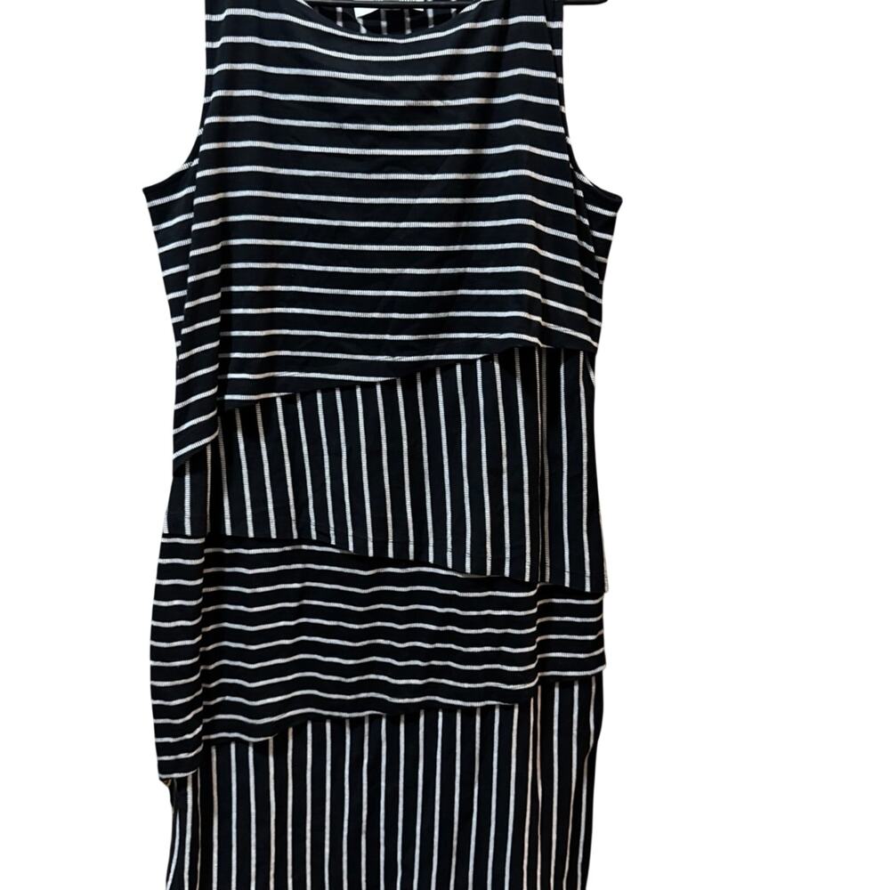 Striped sleeveless dress size large - Picture 3 of 12